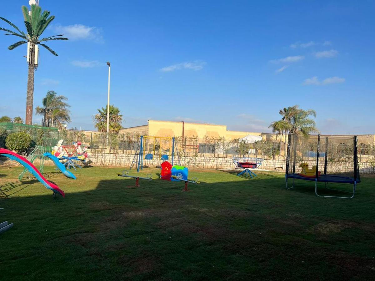 אל עלמיין Le Royal Marina Hotel מראה חיצוני תמונה