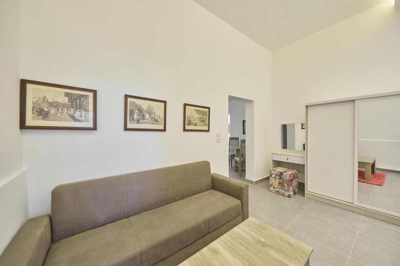 אל עלמיין Le Royal Marina Hotel מראה חיצוני תמונה