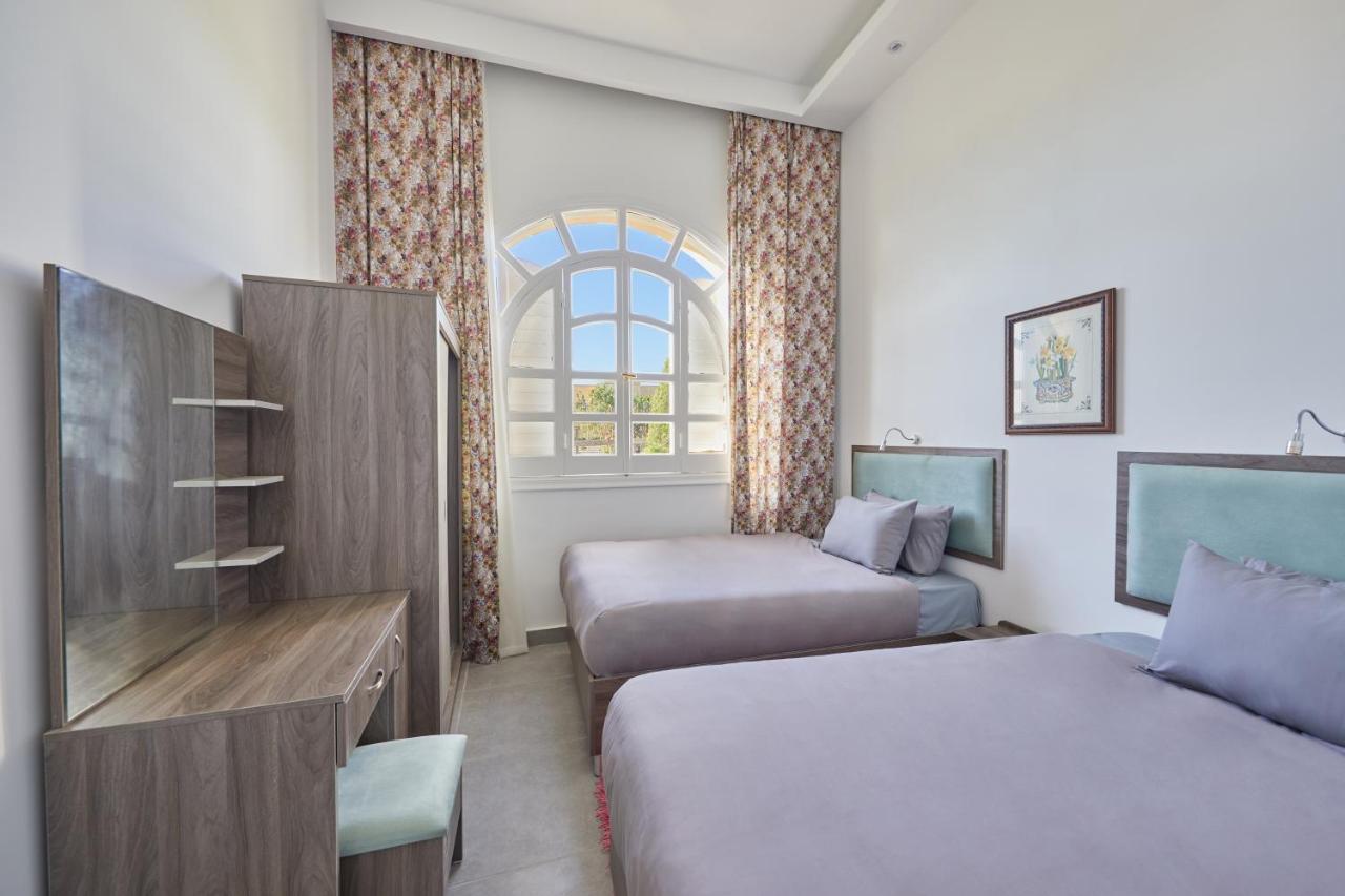 אל עלמיין Le Royal Marina Hotel מראה חיצוני תמונה